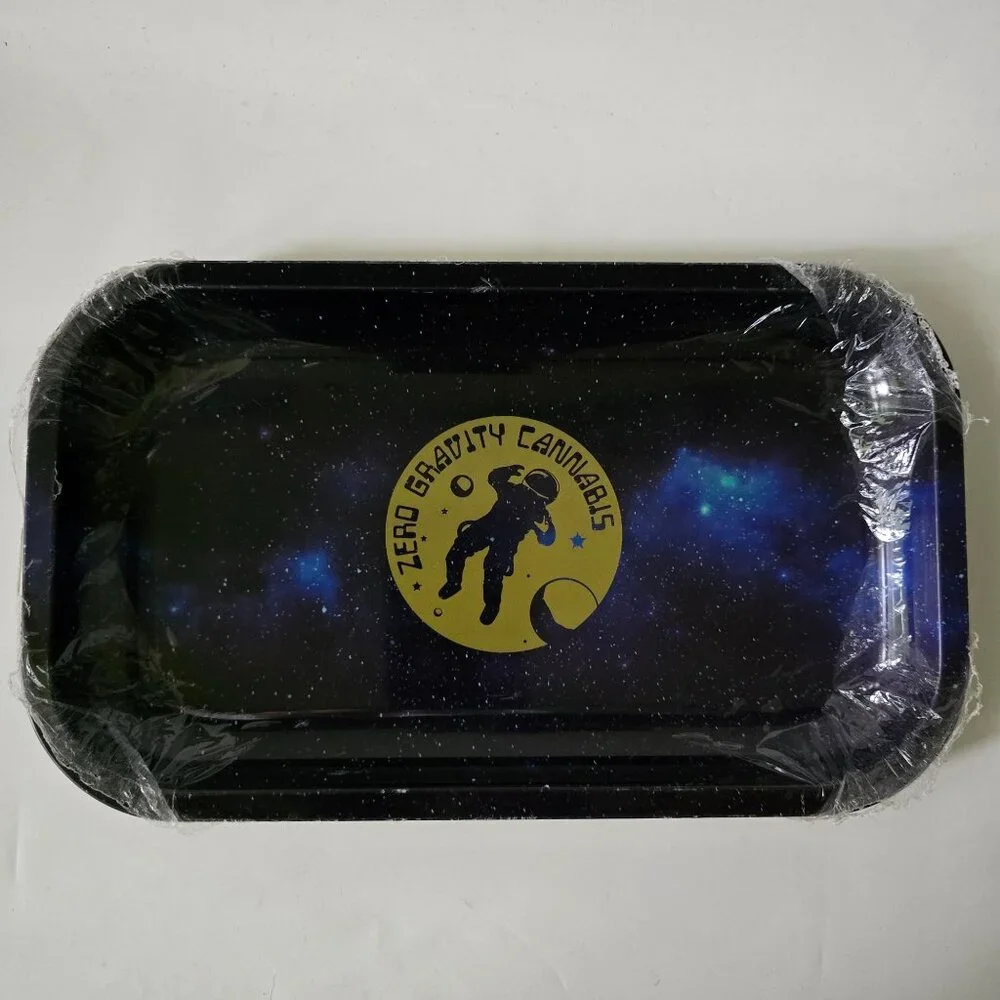 Zero Gravity Cannabis Rolling Tray With Spaceman Design